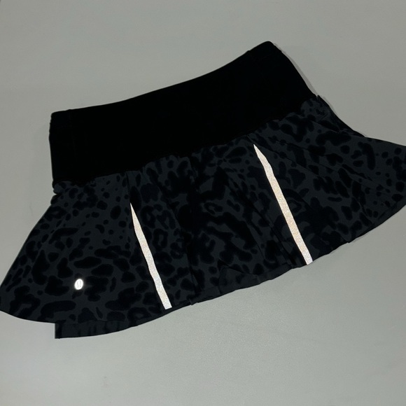 Lululemon hit your stride skirt - Picture 2 of 6